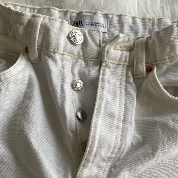 Zara white jeans in perfect condition - Picture 2 of 4